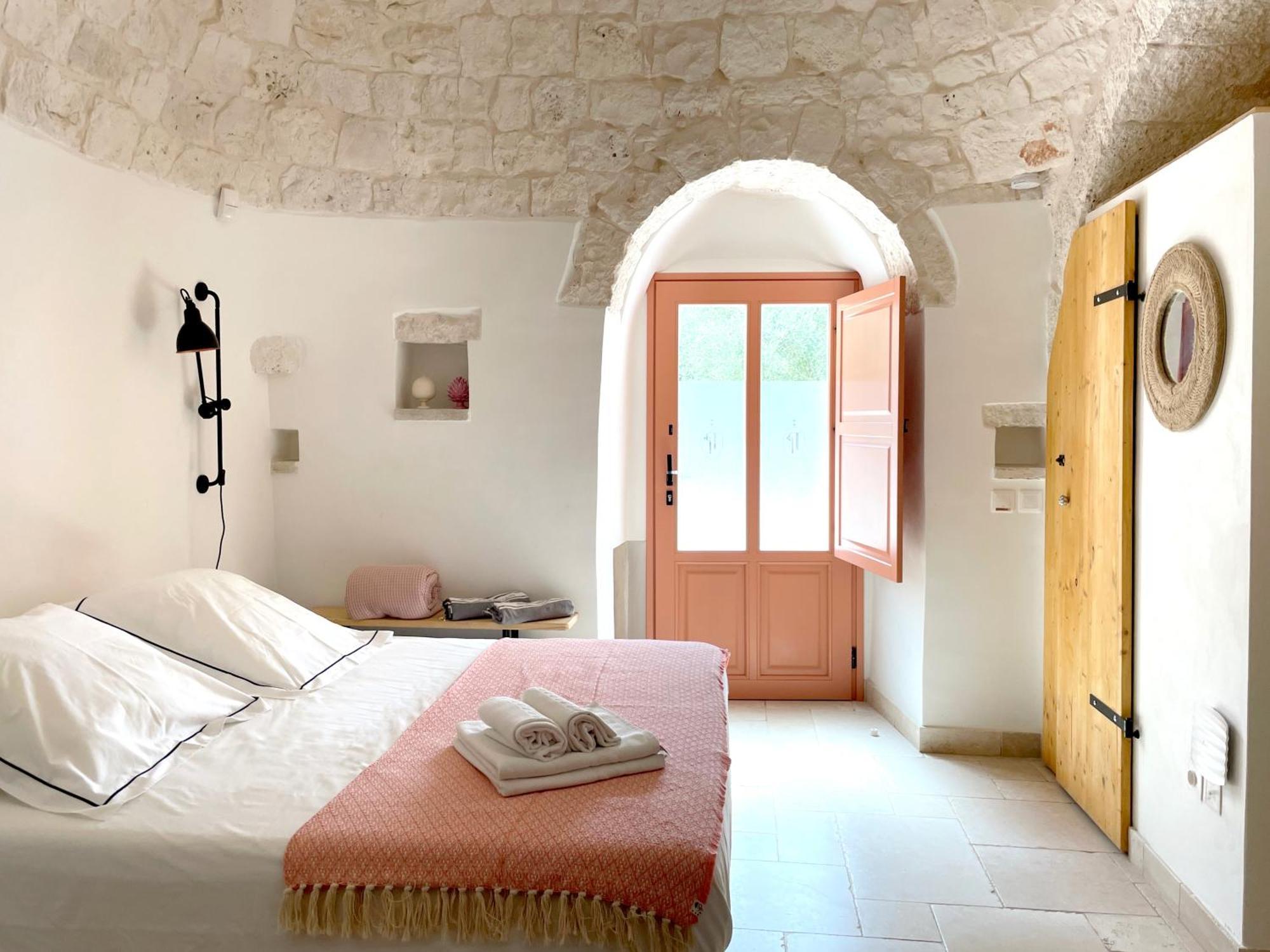 Trullo Panna Fragola - Exclusive Four Bedroom Villa & Private Pool Martina Franca Exterior foto